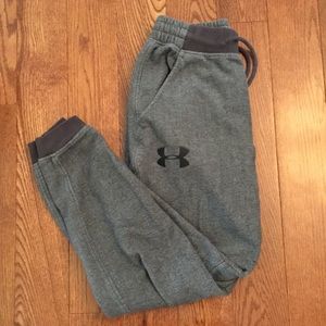 Under Armour loose fit joggers. Run small